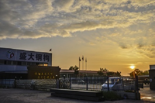 勇往直前，敢于亮劍，所向披靡——太原鋼結構公司盛大鋼結構