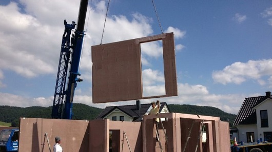 鋼結(jié)構(gòu)工程等裝配式建筑將會(huì)得到長足的發(fā)展